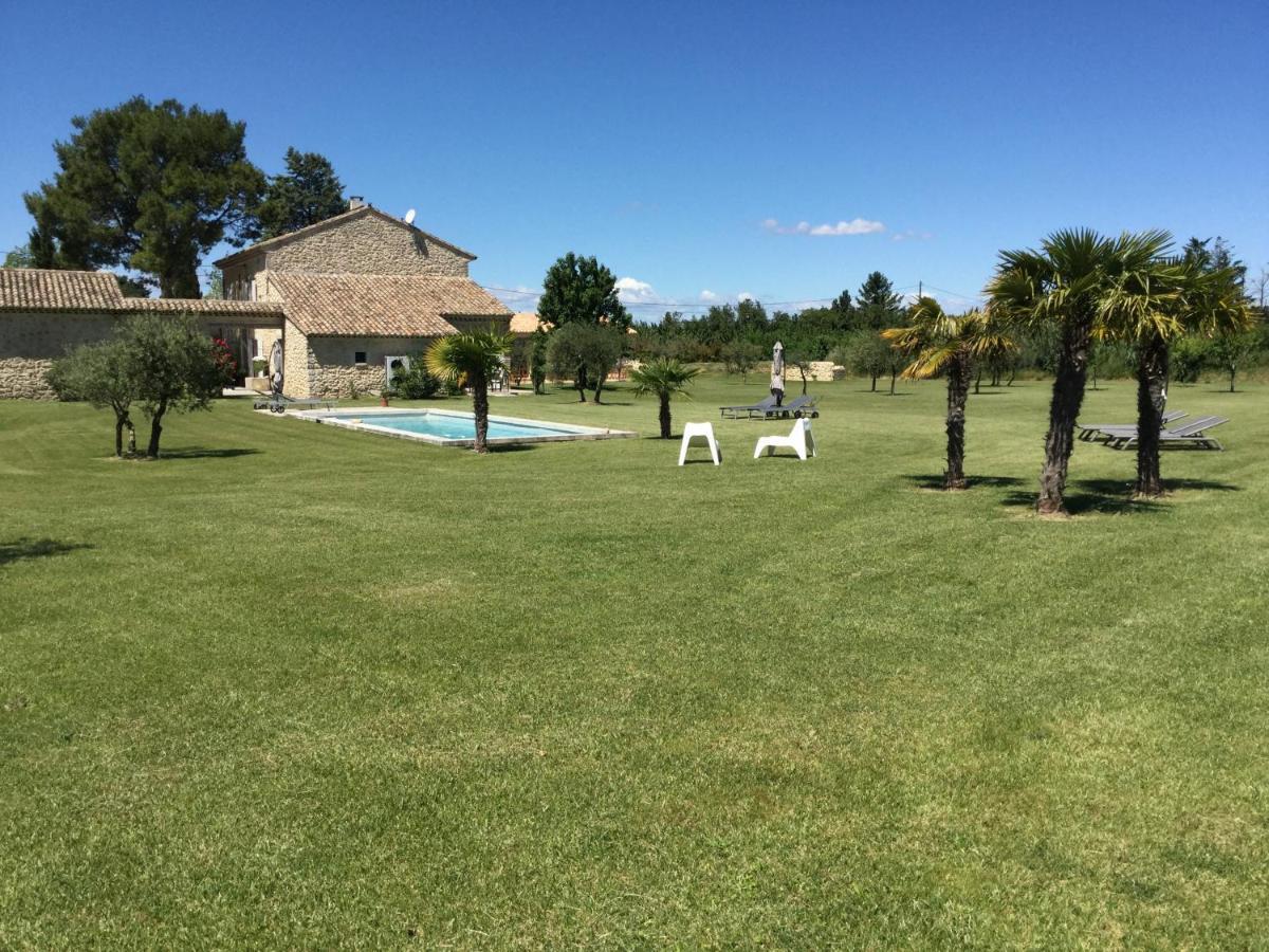 B&B dans Mas en pierres Robion en Luberon Exterior foto